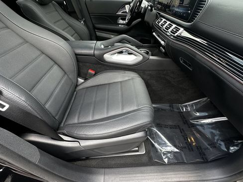 Certified 2025 Mercedes-Benz GLS 580 4MATIC image 14
