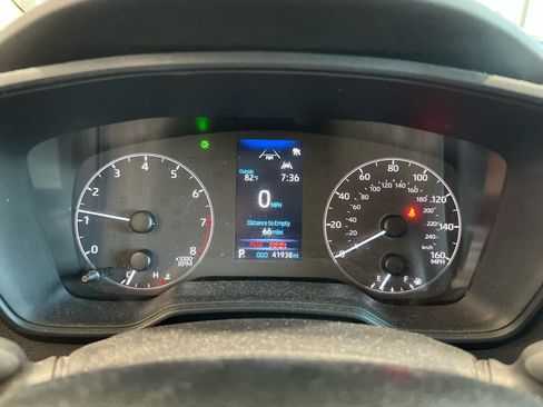 Used 2025 Toyota Corolla LE FWD image 14