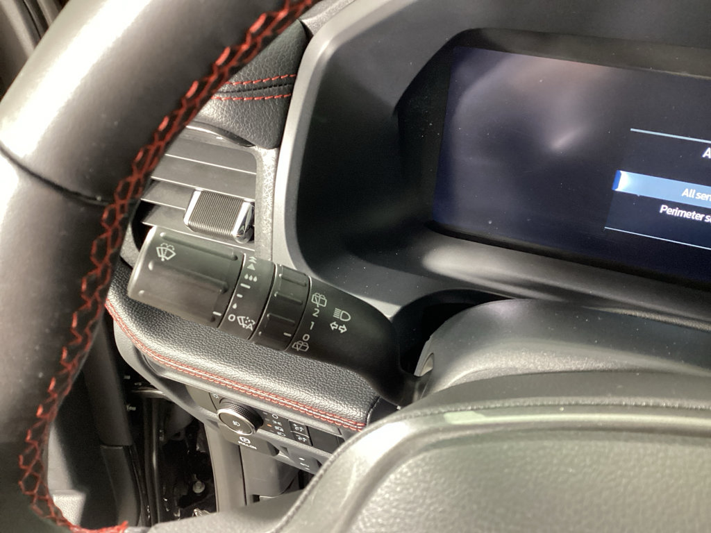 Used 2024 Ford Expedition Limited AWD/4WD image 23