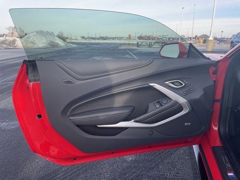 Used 2023 Chevrolet Camaro SS image 18