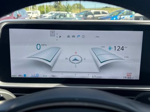 Used 2024 Hyundai Ioniq 6 SE RWD image 36
