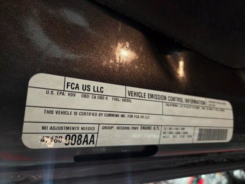 Used 2017 RAM 3500 Laramie Longhorn image 97