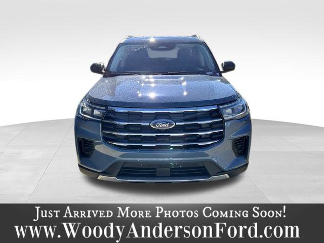 Used 2026 Ford Explorer Active RWD image 4