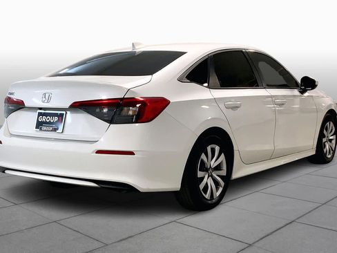 Used 2022 Honda Civic LX image 12