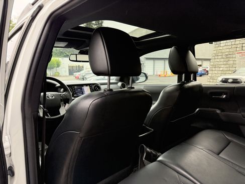 Certified 2022 Toyota Tacoma TRD Pro image 27