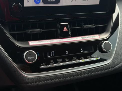 Used 2024 Toyota Corolla SE FWD image 20
