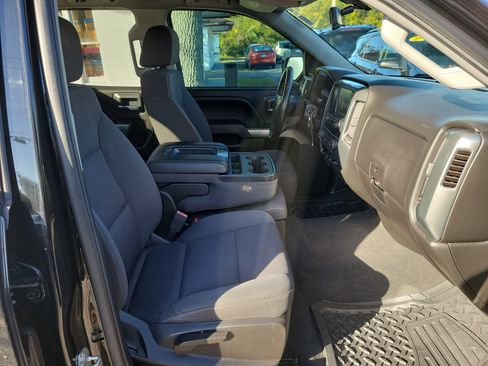 Used 2019 Chevrolet Silverado 1500 LT image 7