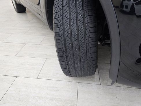 Used 2014 Porsche Cayenne S w/ Comfort Plus Package image 41