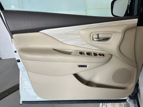 Used 2015 Nissan Murano Platinum w/ Platinum Technology Package AWD/4WD image 27