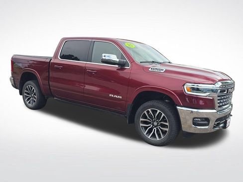 Used 2025 RAM 1500 Limited AWD/4WD image 9