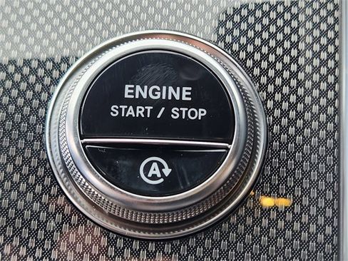 New 2026 Mercedes-Benz GLC 300 4MATIC image 22