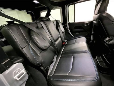 Used 2022 Jeep Wrangler Unlimited Rubicon 4xe w/ Cold Weather Group image 23