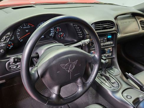 Used 2002 Chevrolet Corvette Coupe w/ Preferred Equipment Group2 image 16