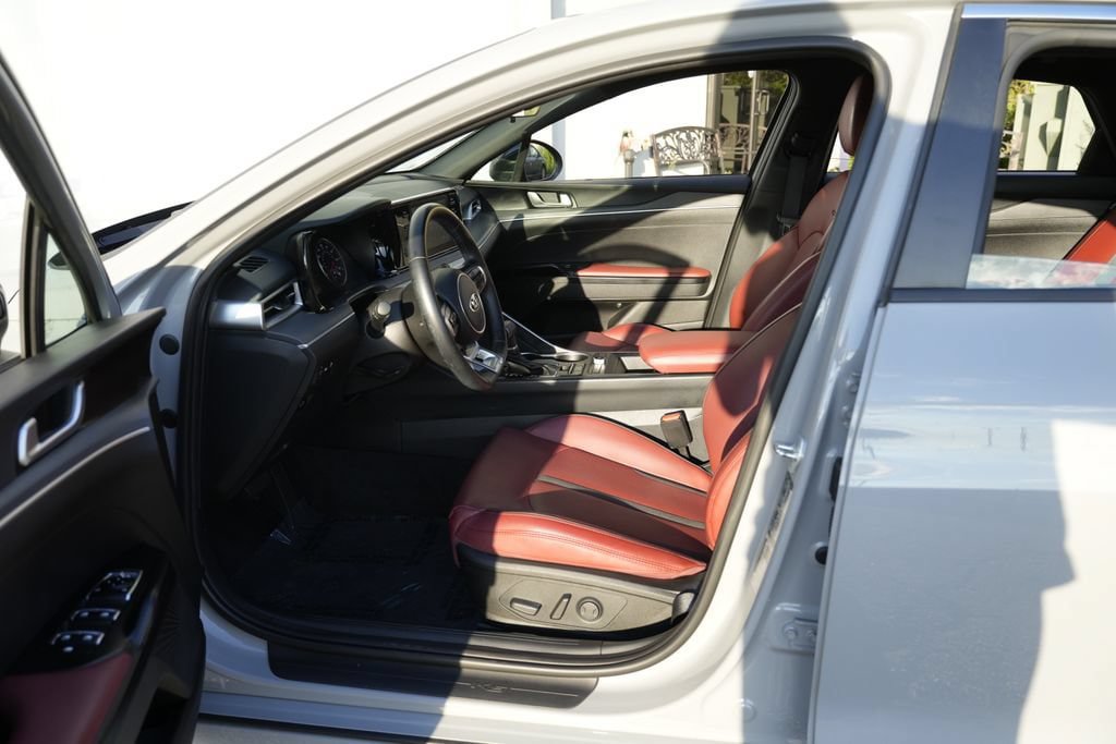 Used 2021 Kia K5 GT-Line FWD image 16
