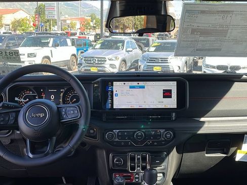 New 2026 Jeep Gladiator Rubicon AWD/4WD image 22