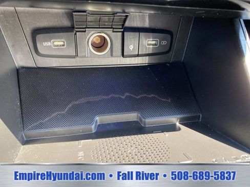 Used 2024 Hyundai Tucson Limited FWD image 10