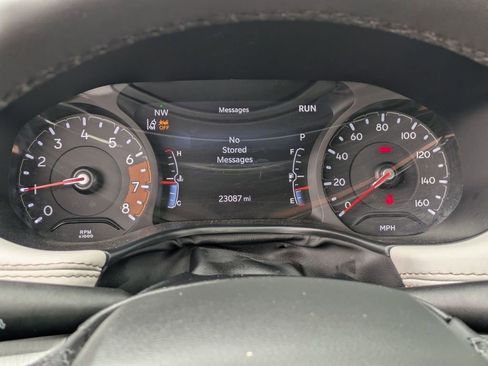 Used 2025 Jeep Compass Limited AWD/4WD image 22
