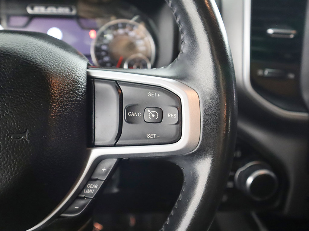 Used 2022 RAM 1500 Big Horn AWD/4WD image 40