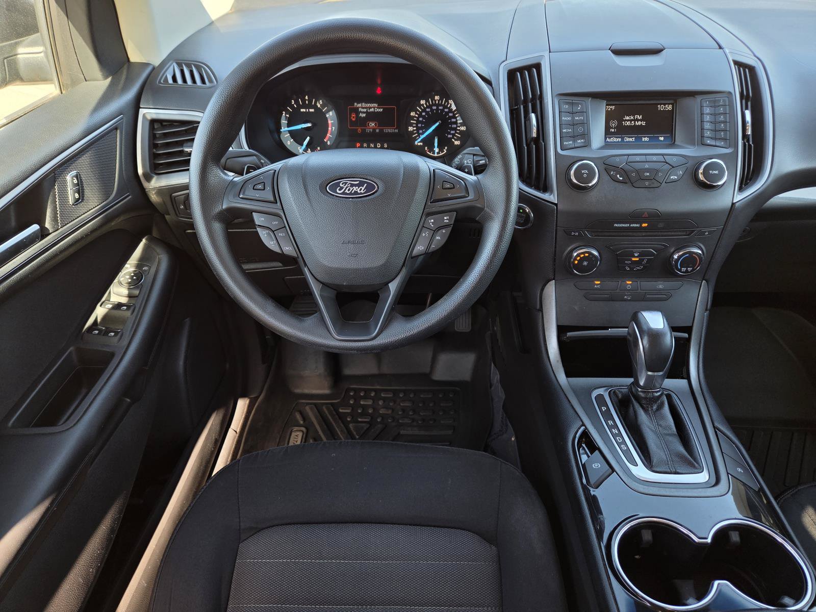 Used 2018 Ford Edge SE FWD image 10