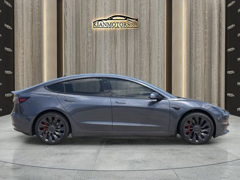 Used 2022 Tesla Model 3 Performance AWD/4WD image 8
