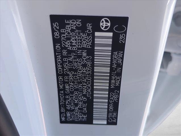 New 2026 Toyota Prius Plug-In Hybrid FWD image 30
