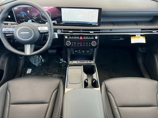 New 2025 Hyundai Tucson Limited video 3