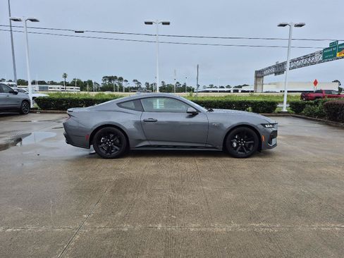 Certified 2024 Ford Mustang GT RWD image 11