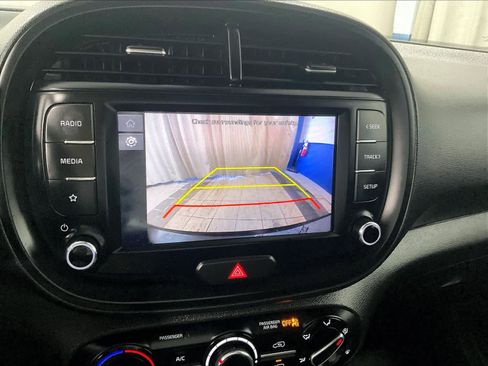 Used 2024 Kia Soul LX w/ Option Group 015 image 19