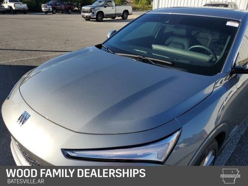 Certified 2024 Buick Envista Avenir image 7