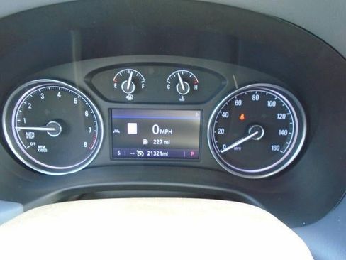 Certified 2022 Buick Enclave Essence w/ Experience Buick Package image 7