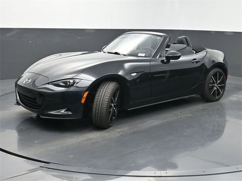 Certified 2024 MAZDA MX-5 Miata Grand Touring image 5
