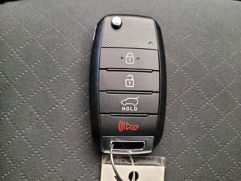 Used 2020 Kia Sorento LX AWD/4WD image 32