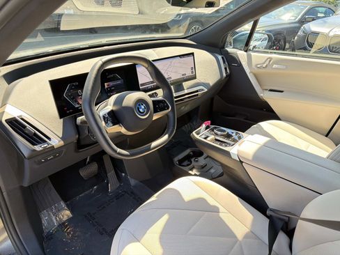 Certified 2025 BMW iX xDrive50 image 12