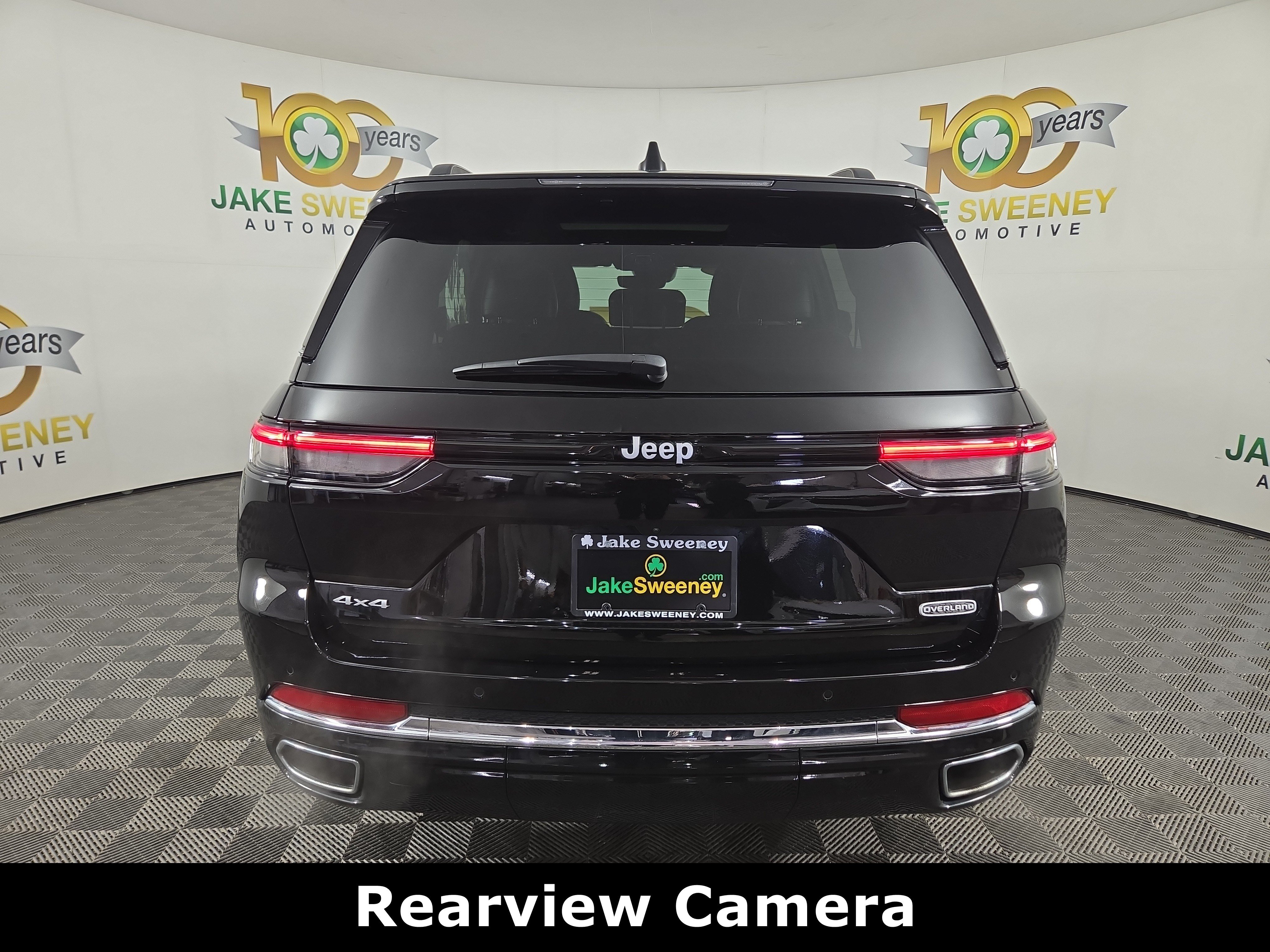 Certified 2025 Jeep Grand Cherokee Overland AWD/4WD image 9