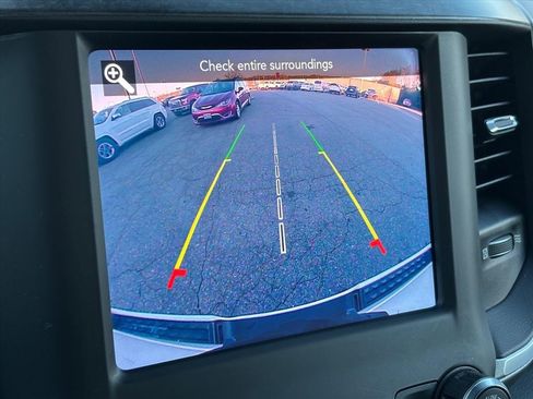 Used 2021 RAM 1500 Big Horn image 5