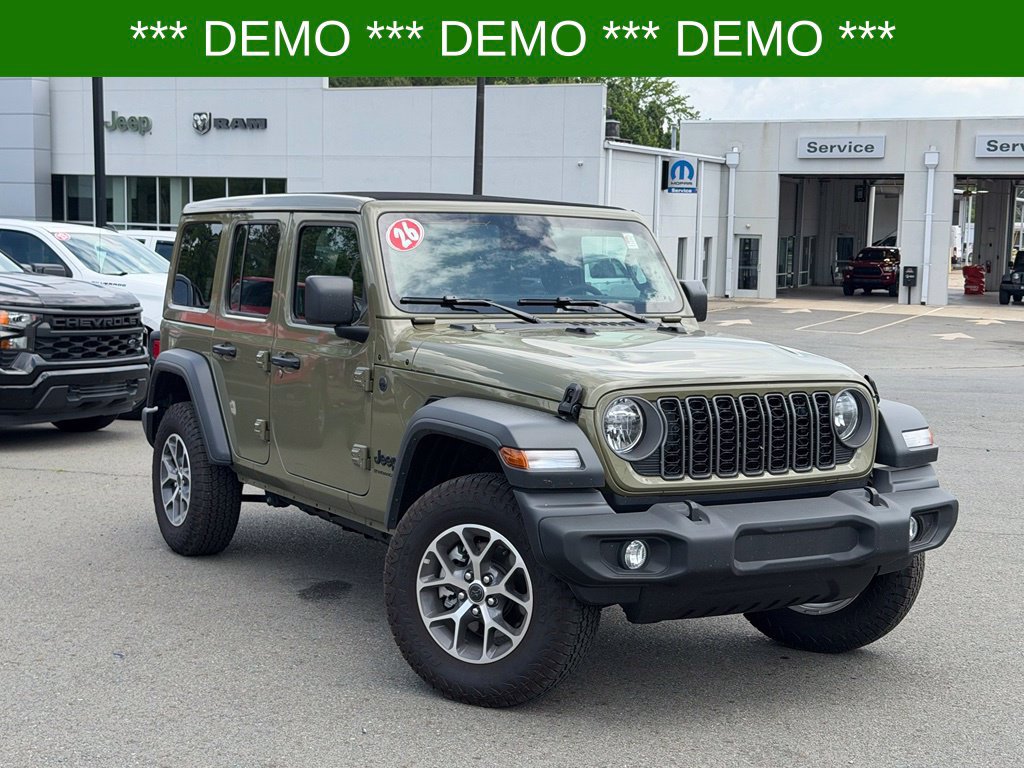Used 2026 Jeep Wrangler Unlimited Sport AWD/4WD image 1
