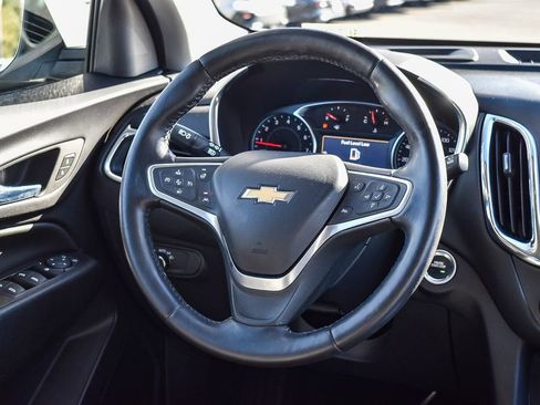 Used 2022 Chevrolet Equinox LT image 15