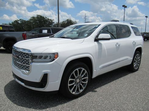 Used 2023 GMC Acadia Denali AWD/4WD image 3