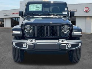 New 2026 Jeep Gladiator Sport AWD/4WD video 2