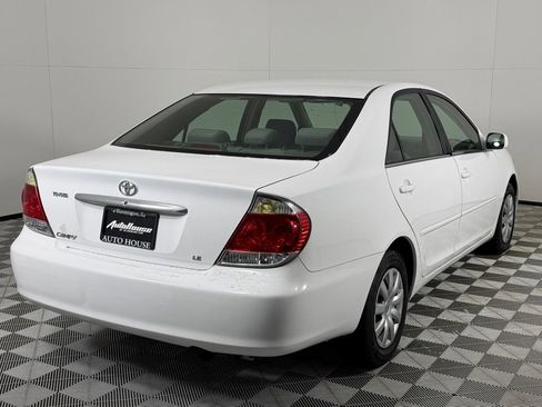 Used 2006 Toyota Camry LE image 5