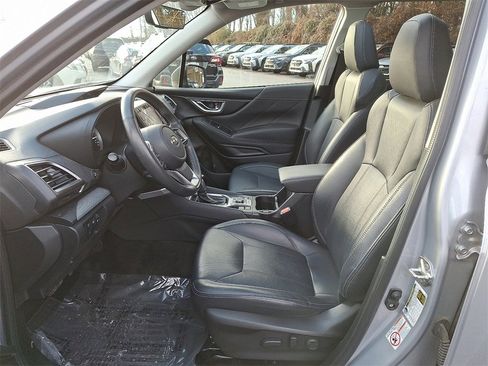 Used 2020 Subaru Forester Limited w/ Popular Package #3 image 14