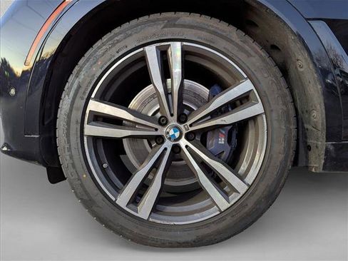 Used 2020 BMW X7 xDrive40i w/ M Sport Package image 13