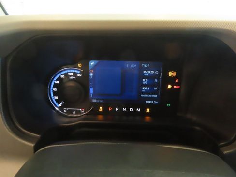 Used 2024 Ford Bronco Wildtrak AWD/4WD image 23