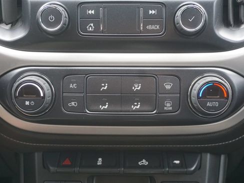Used 2022 GMC Canyon Elevation w/ Elevation Premium Package AWD/4WD image 14