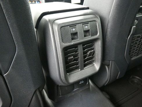 New 2025 Ford Bronco Badlands image 18