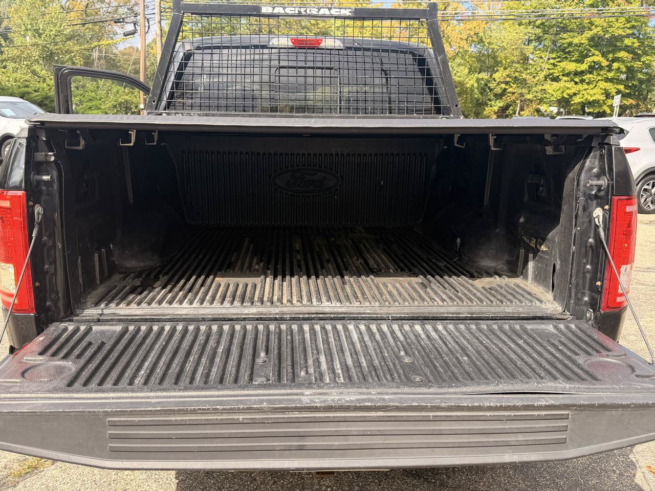 Used 2016 Ford F150 XLT w/ Equipment Group 302A Luxury AWD/4WD image 19