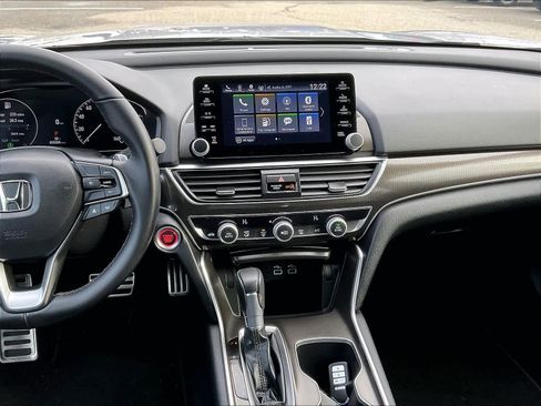 Certified 2022 Honda Accord Sport image 18