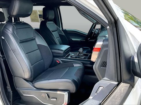 Used 2023 Ford F150 Raptor AWD/4WD image 9