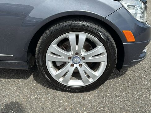 Used 2010 Mercedes-Benz C 300 4MATIC Sedan image 10