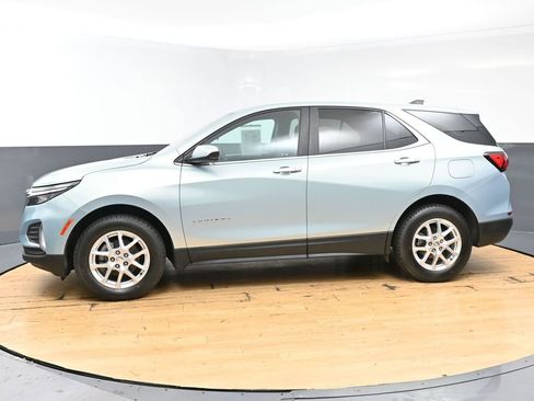 Used 2022 Chevrolet Equinox LT AWD/4WD image 6